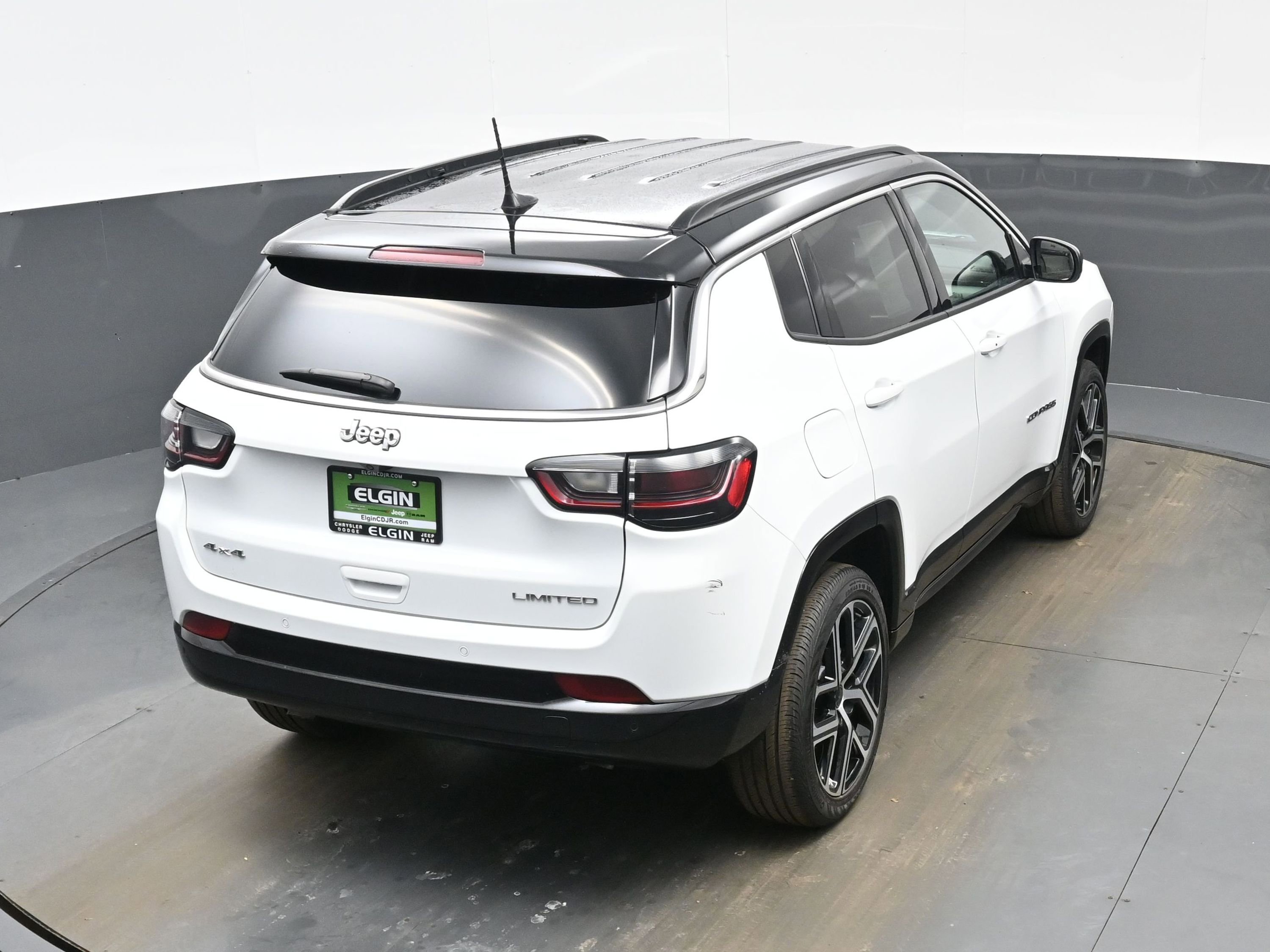 Used 2025 Jeep Compass Limited w/ Elite Group image 36