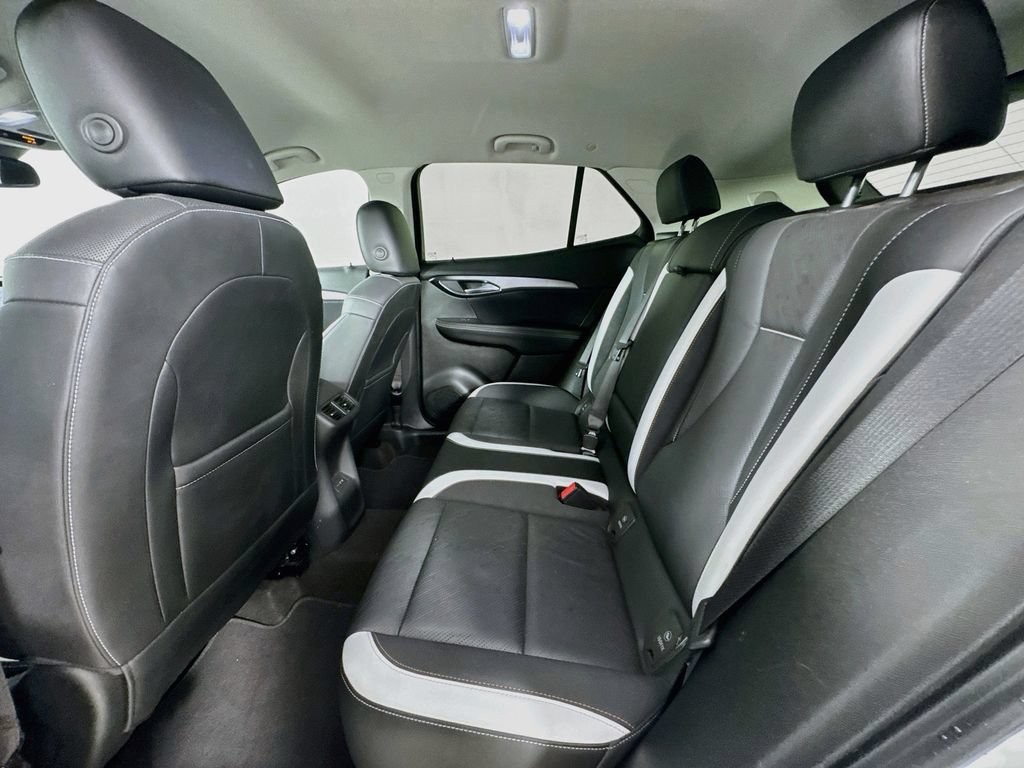 Used 2025 Buick Envision Sport Touring AWD/4WD image 29