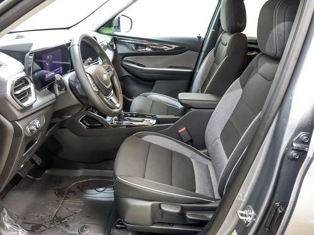 New 2026 Chevrolet TrailBlazer LT w/ LT Cold Weather Package AWD/4WD image 9