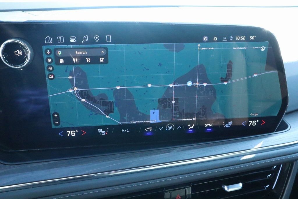 New 2026 Chevrolet Suburban Z71 w/ Comfort Package image 7