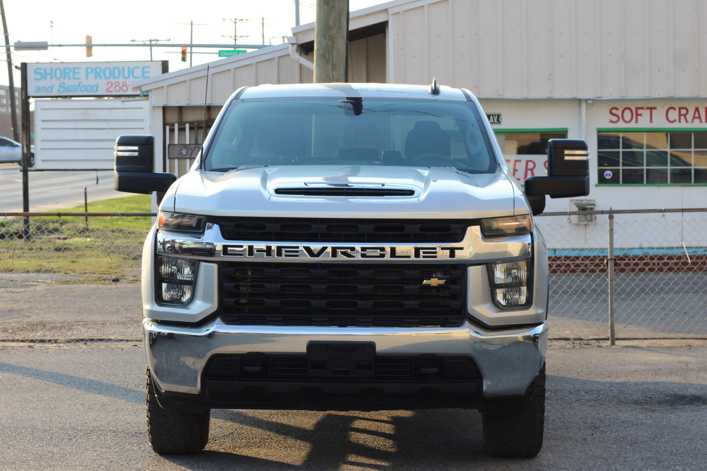 Used 2022 Chevrolet Silverado 3500 LT image 2