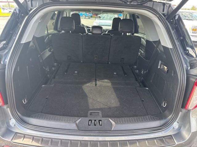 Used 2024 Ford Explorer XLT w/ Equipment Group 202A image 36