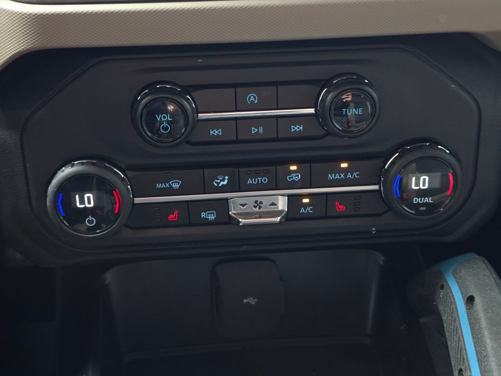 Used 2024 Ford Bronco Wildtrak AWD/4WD image 42