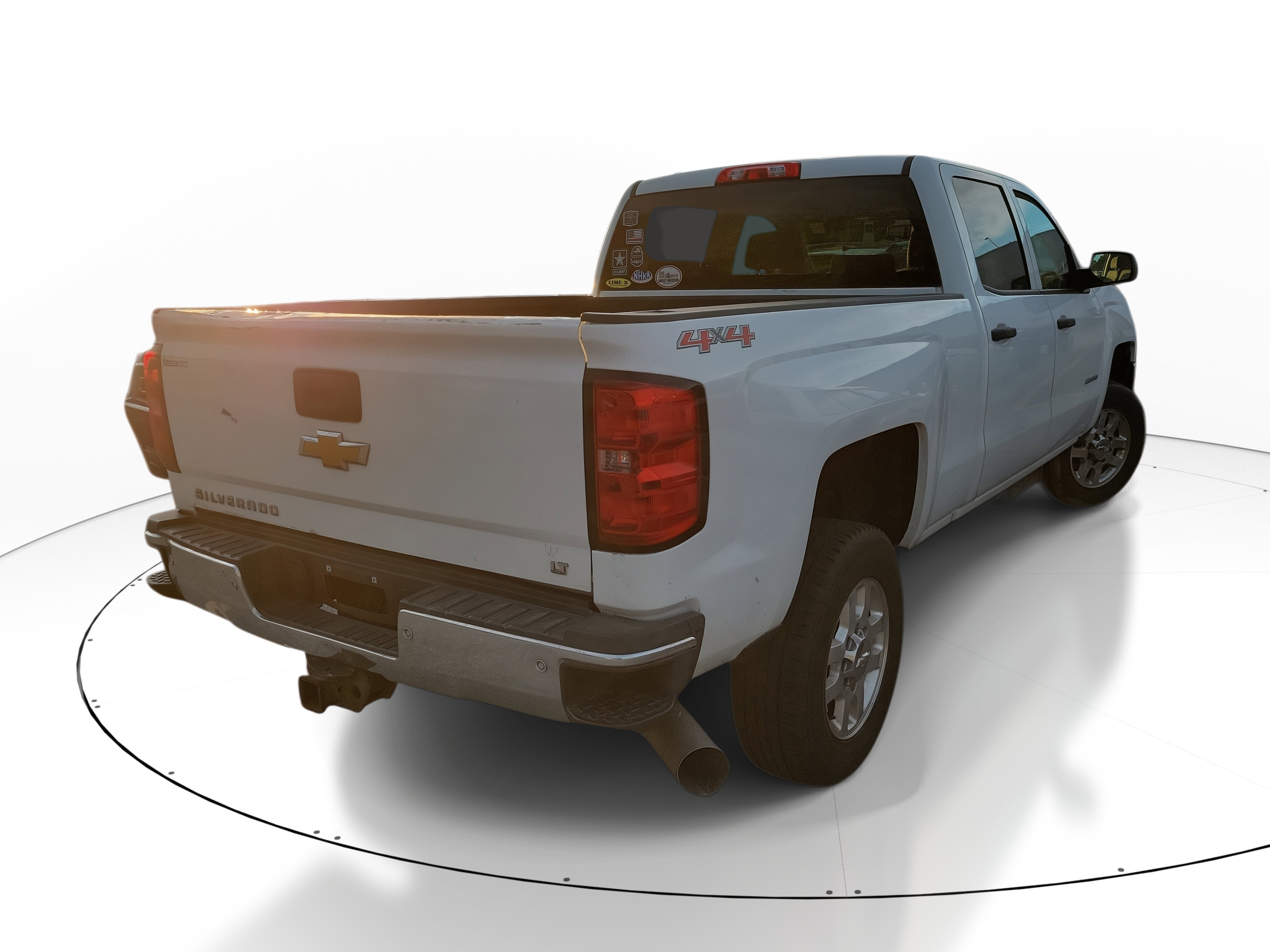 Used 2015 Chevrolet Silverado 2500 LT w/ LT Convenience Package image 9