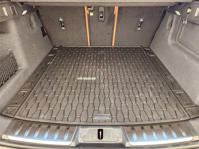 Used 2026 Jaguar F-PACE R-Dynamic S image 22