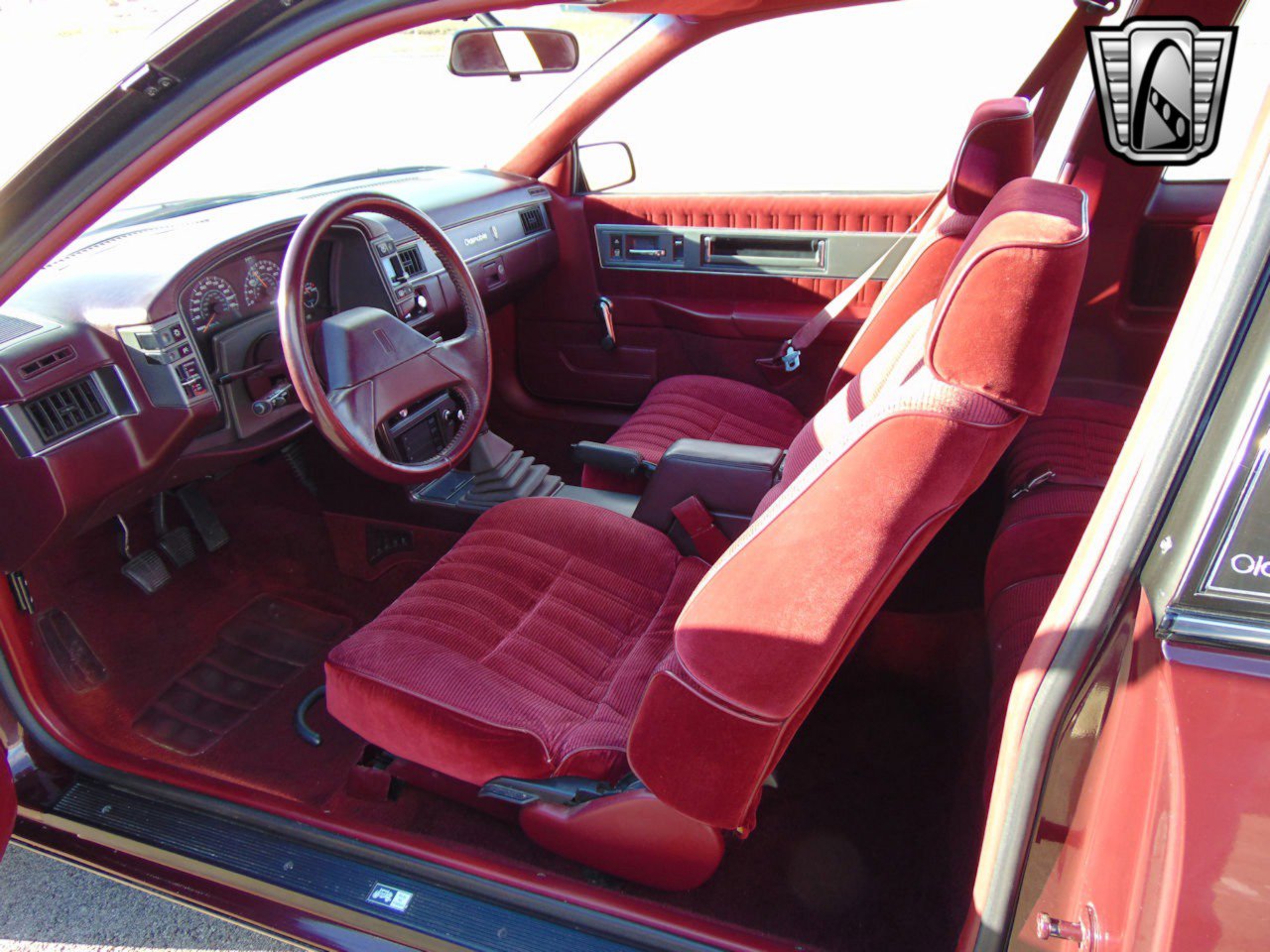 Used 1988 Oldsmobile Cutlass Calais SL image 23