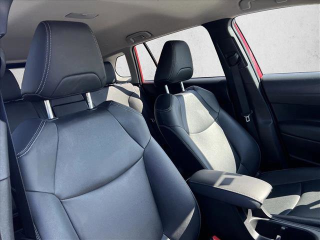Certified 2023 Toyota Corolla Cross XLE image 24