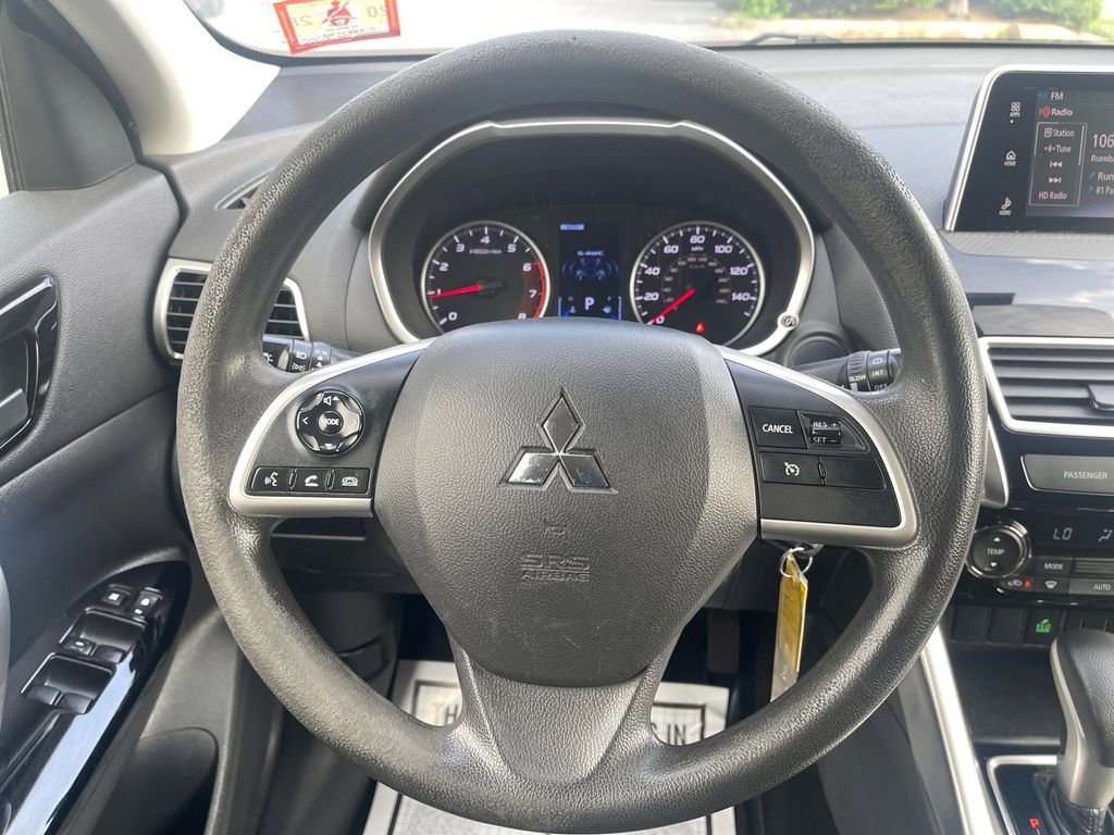 Used 2019 Mitsubishi Eclipse Cross LE AWD/4WD image 17