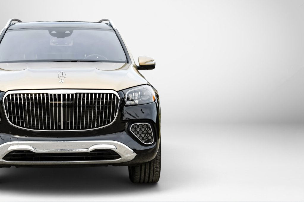 Used 2024 Mercedes-Benz Maybach GLS 600 4MATIC image 62