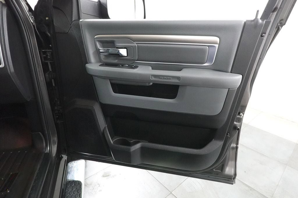 Used 2018 RAM 1500 Big Horn AWD/4WD image 30