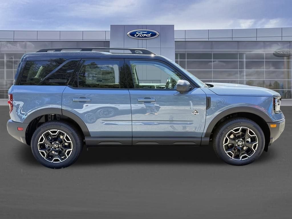 New 2026 Ford Bronco Sport Outer Banks w/ Outer Banks Tech Package+ AWD/4WD image 3