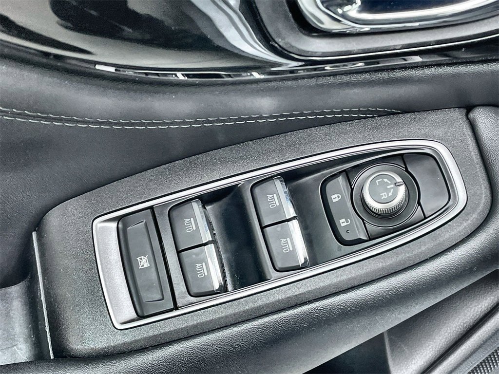 Used 2021 Subaru Legacy Limited w/ Popular Package #3 image 12