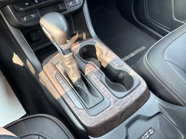 Used 2022 GMC Canyon Denali AWD/4WD image 18