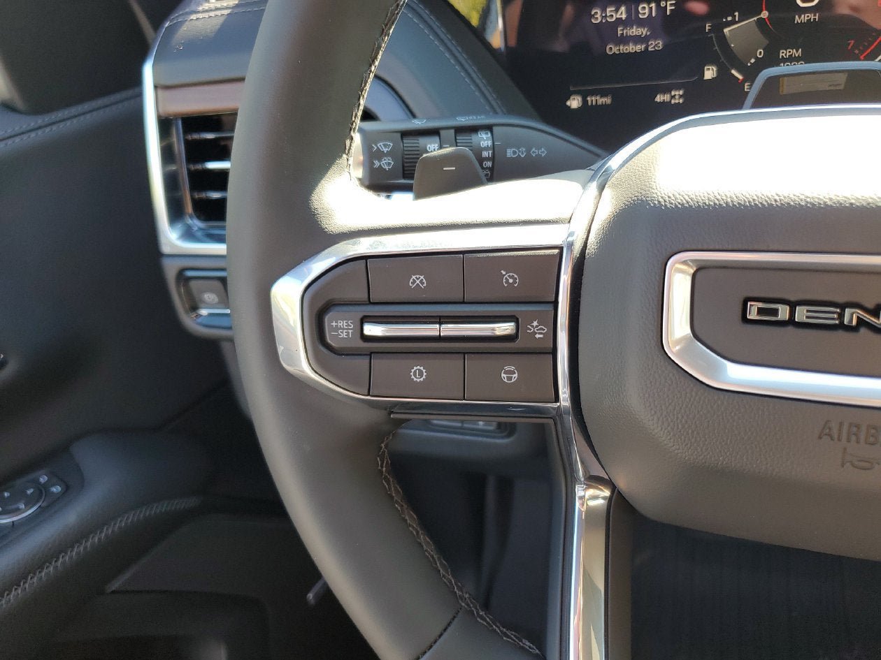 New 2026 GMC Yukon Denali w/ Denali Reserve Package AWD/4WD image 28