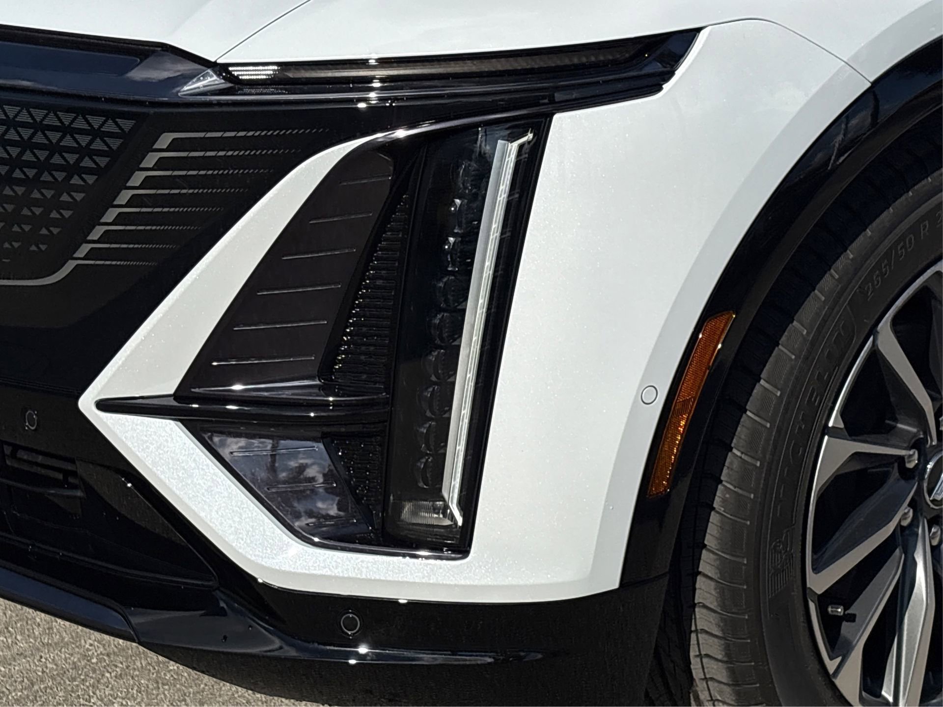 Used 2026 Cadillac Lyriq Premium Sport image 14