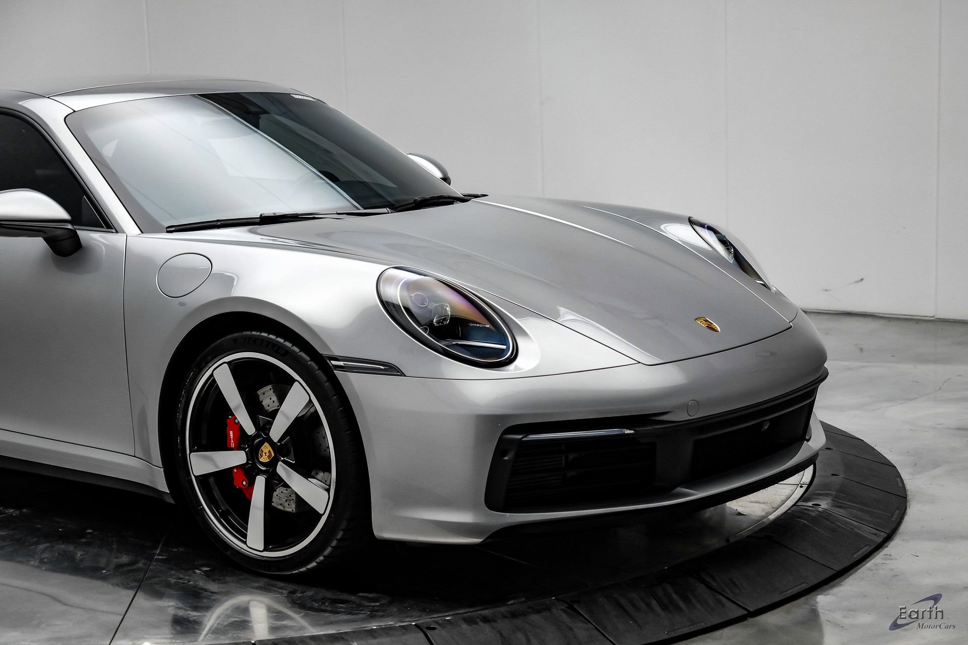 Used 2024 Porsche 911 Carrera S w/ Premium Package RWD image 24