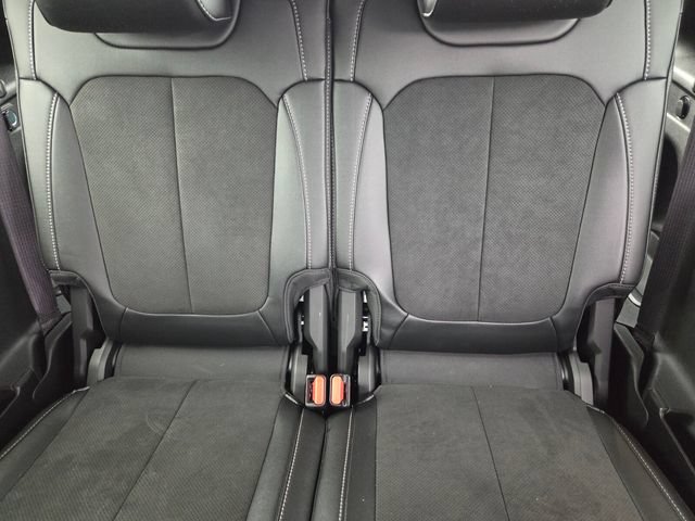 Used 2025 Jeep Grand Cherokee L Altitude RWD image 8