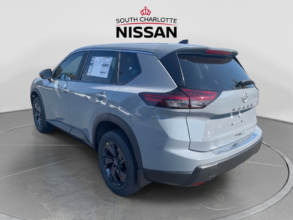 New 2027 Nissan Rogue SV FWD image 4