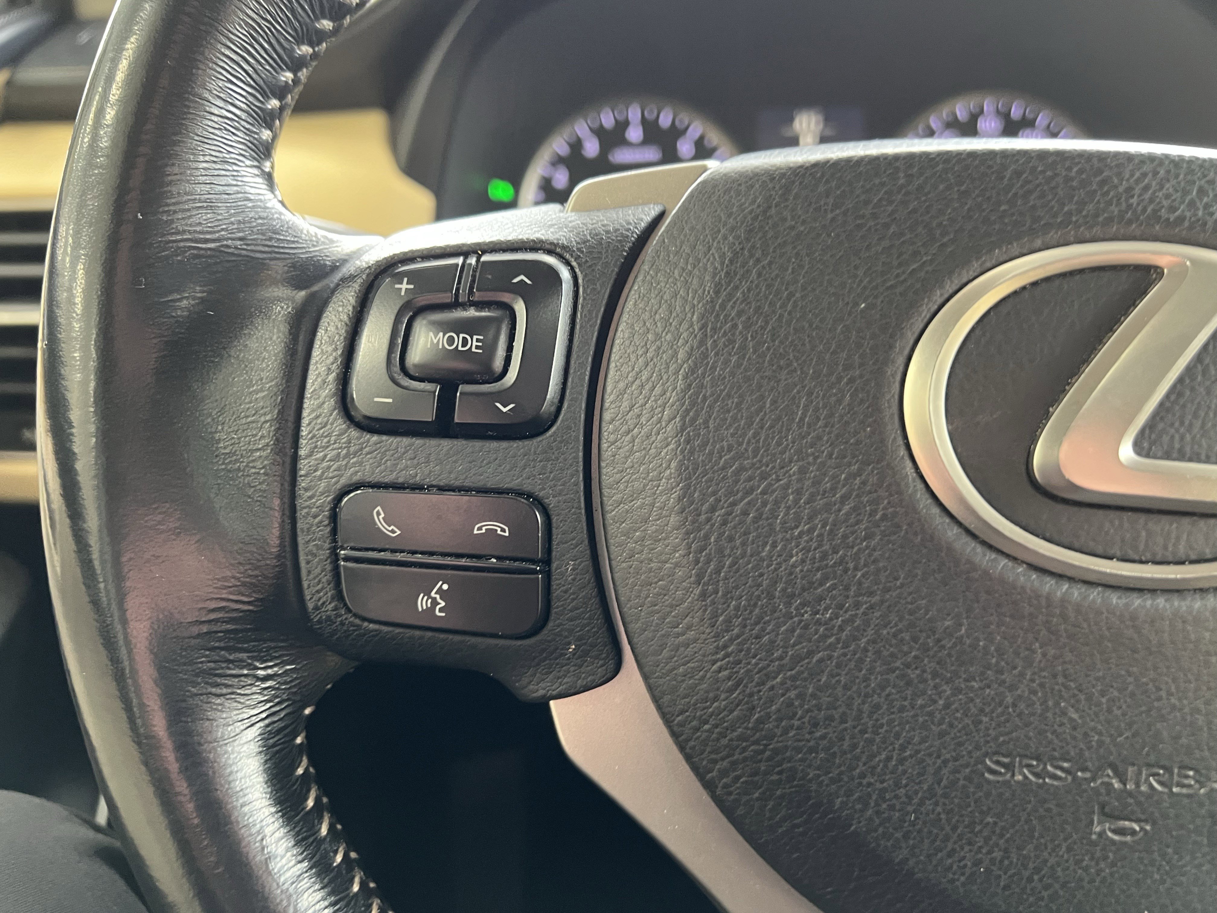 Used 2015 Lexus NX 200t FWD image 19