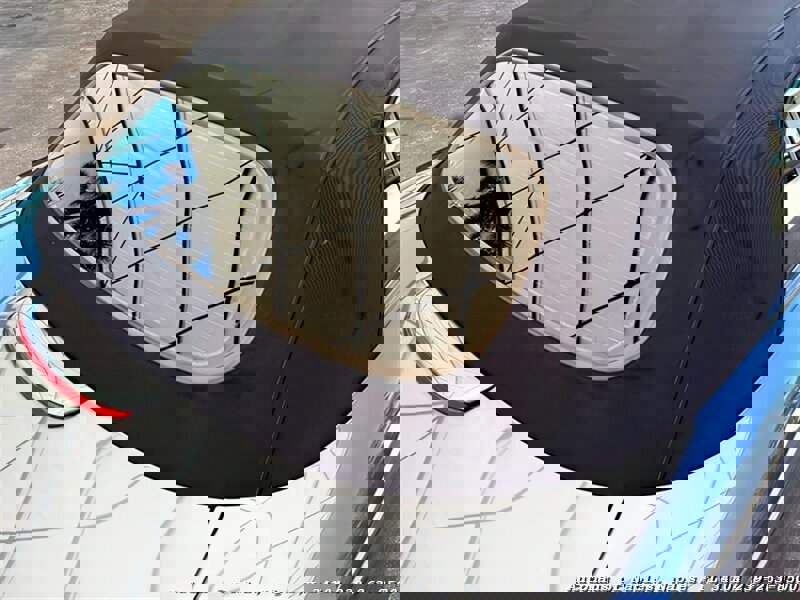 Used 2006 Jaguar XK8 Convertible image 17