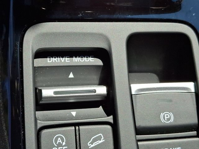 Certified 2023 Honda Pilot Touring image 28