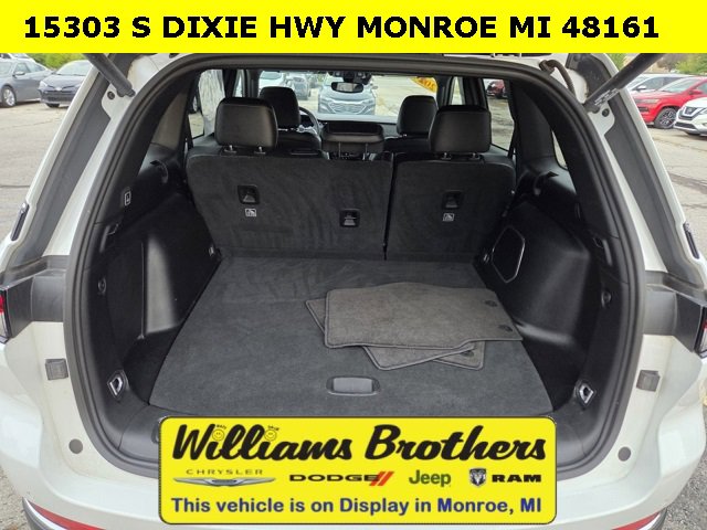 Used 2024 Jeep Grand Cherokee Limited 4xe image 18