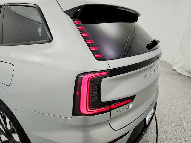 New 2025 Volvo EX90 Plus w/ Protection Package Premier image 33