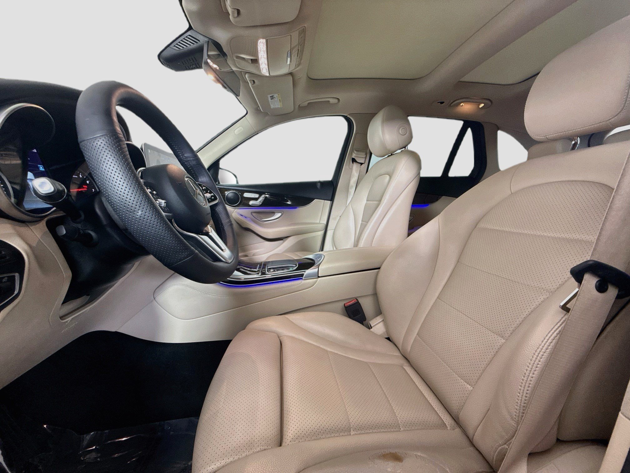 Used 2021 Mercedes-Benz GLC 300 image 22