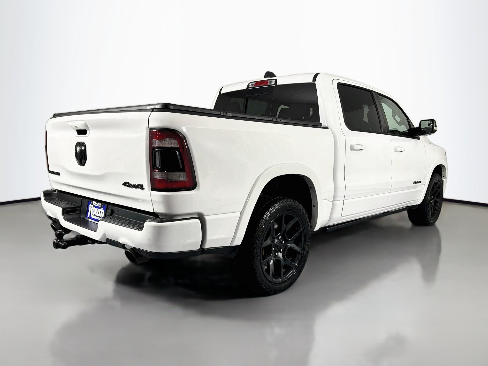 Used 2022 RAM 1500 Laramie AWD/4WD image 5