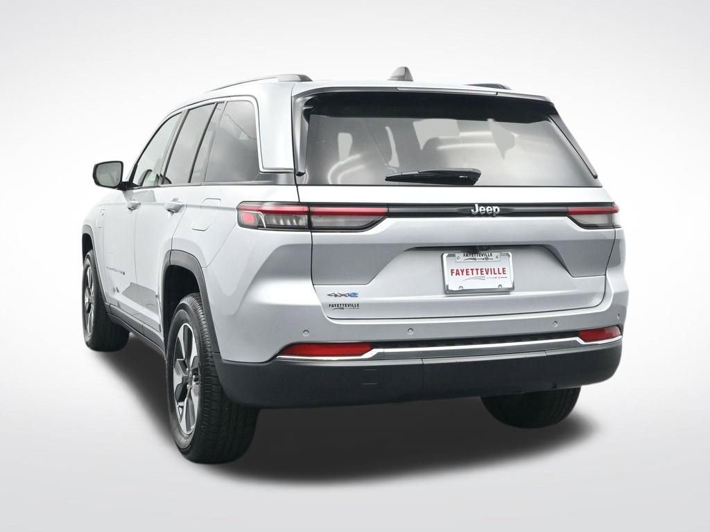 Used 2024 Jeep Grand Cherokee Limited 4xe AWD/4WD image 9