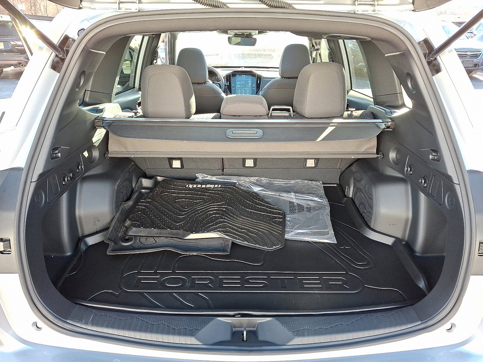 Certified 2025 Subaru Forester Premium w/ Convenience Package #1 image 28