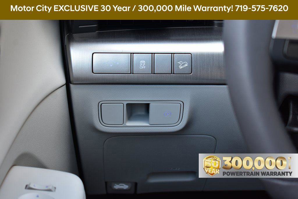 New 2026 Hyundai Kona SEL Premium AWD/4WD image 39