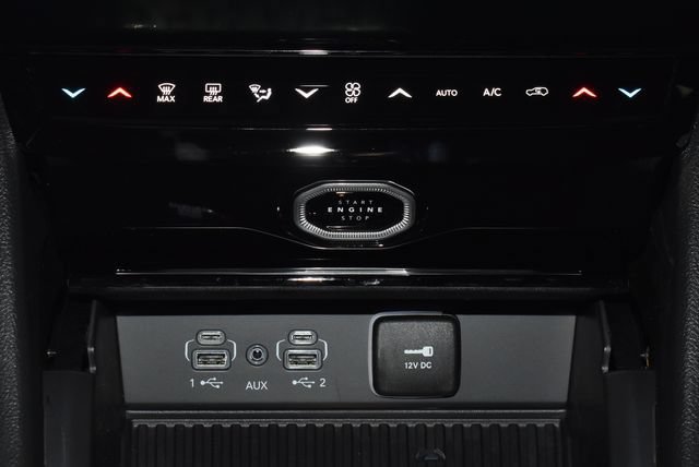 New 2026 Jeep Grand Cherokee L 4WD image 17