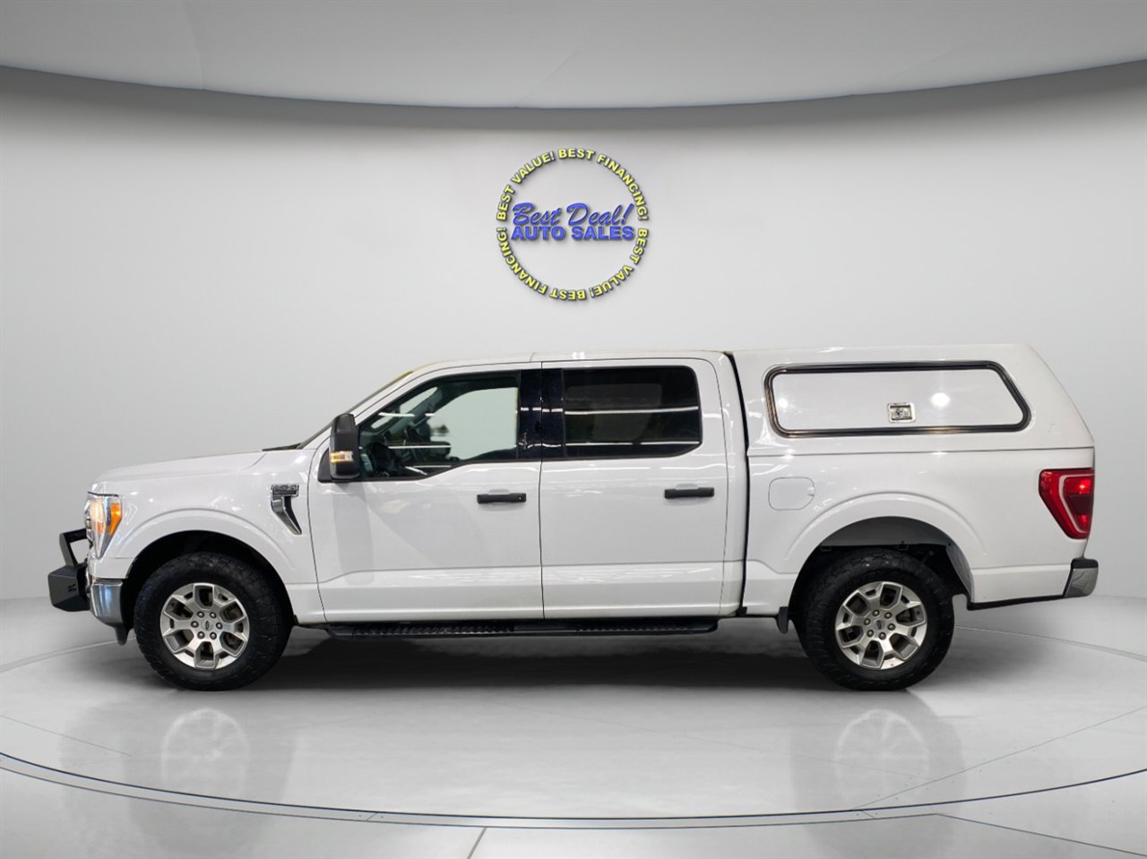 Used 2021 Ford F150 XLT w/ Equipment Group 301A Mid image 4