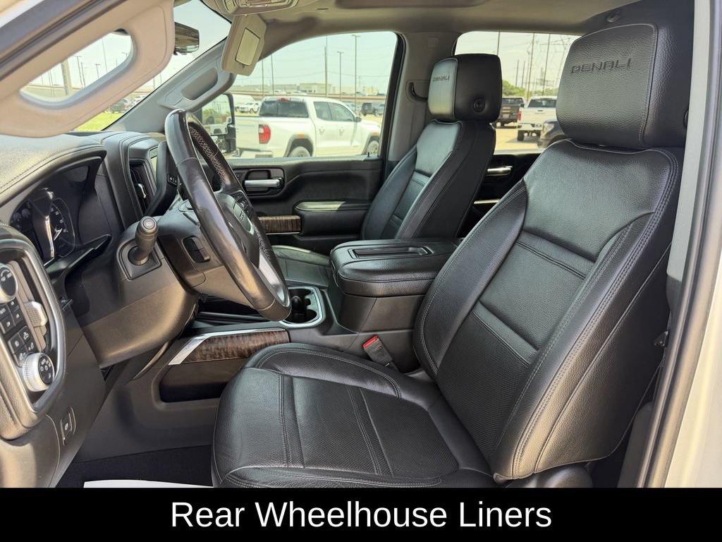 Used 2020 GMC Sierra 2500 Denali w/ Denali Ultimate Package AWD/4WD image 32