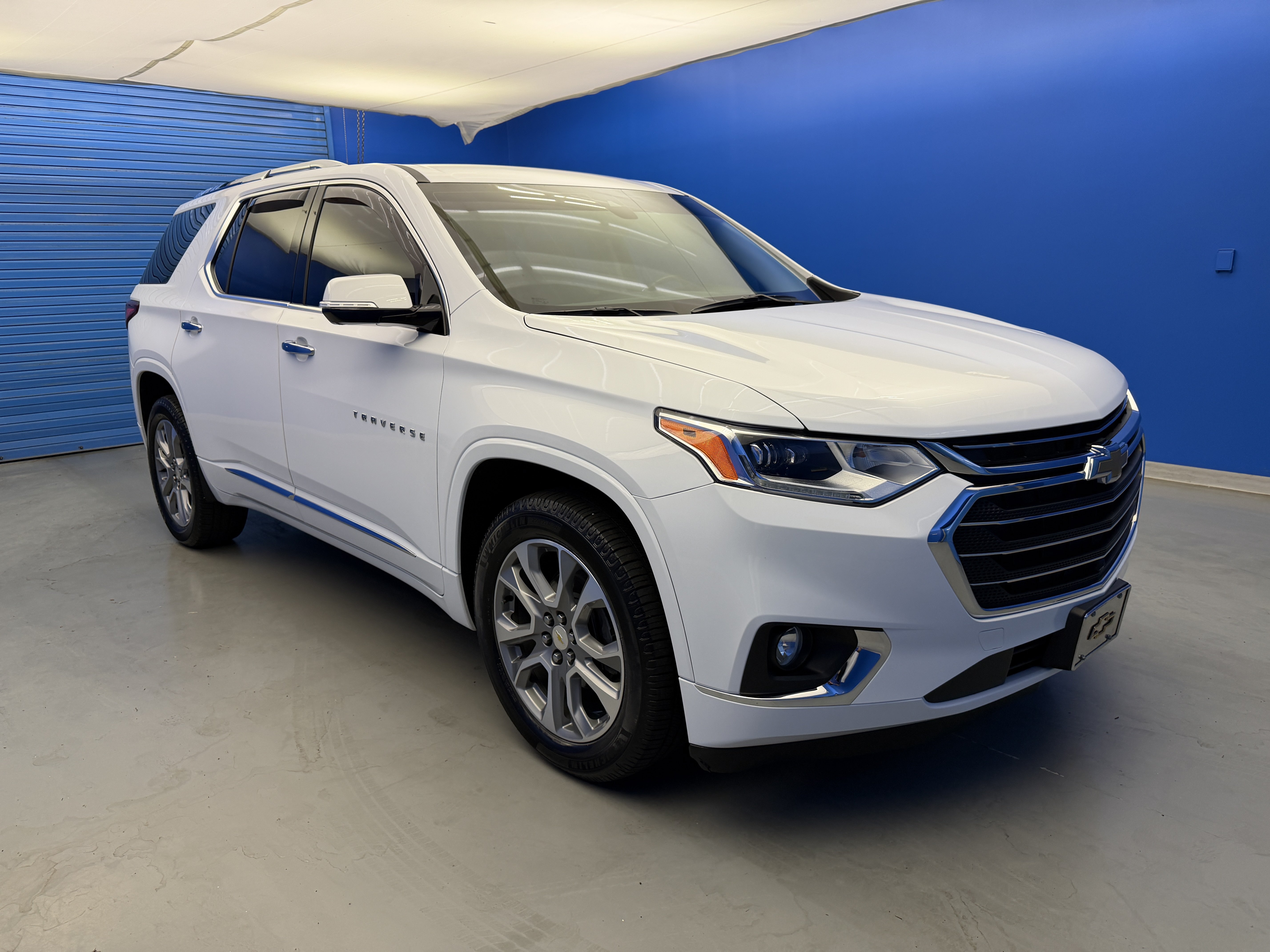 Used 2020 Chevrolet Traverse Premier AWD/4WD image 2