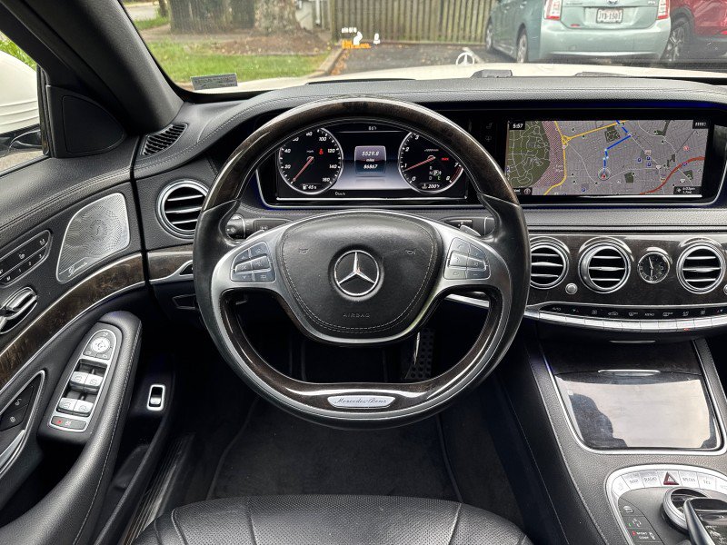 Used 2016 Mercedes-Benz S 550 Sedan image 18