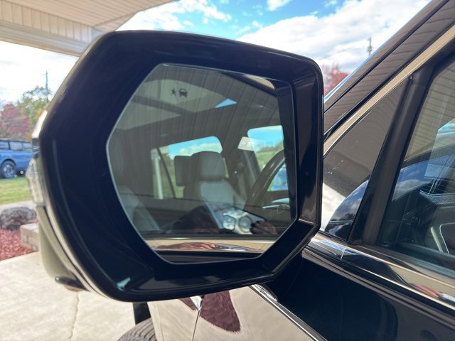 Used 2021 GMC Yukon Denali w/ Denali Ultimate Package image 42