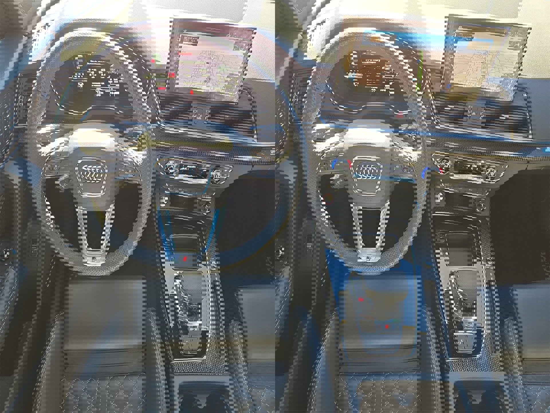 Certified 2025 Audi SQ5 Premium Plus image 14