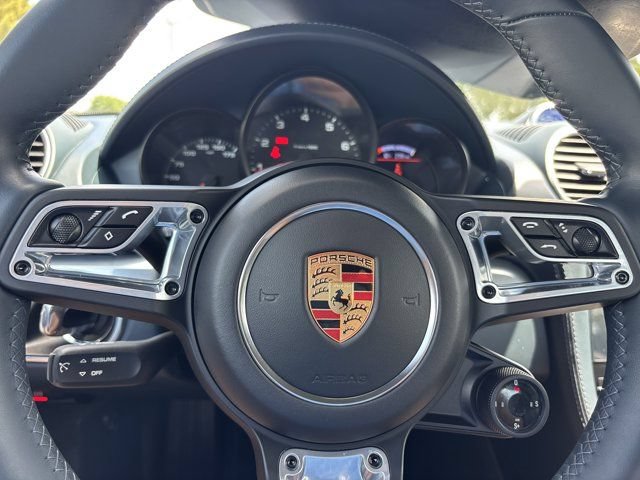 Used 2024 Porsche 718 Cayman w/ Premium Package RWD image 21