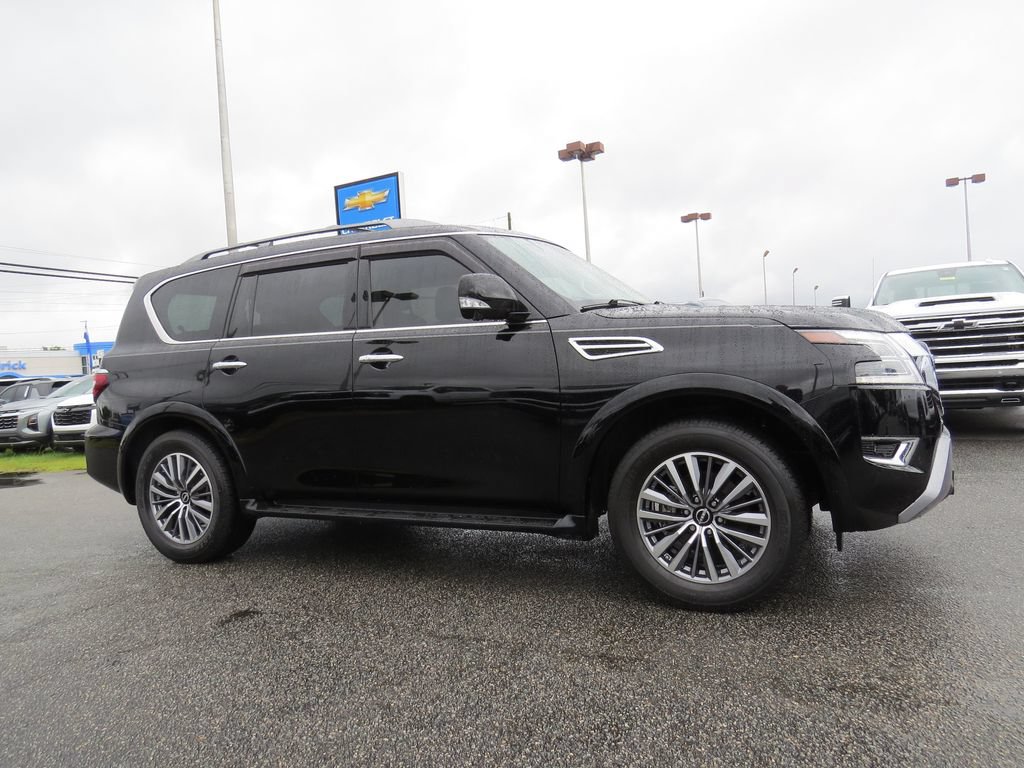 Used 2023 Nissan Armada SL w/ Captain's Chairs Package RWD image 10