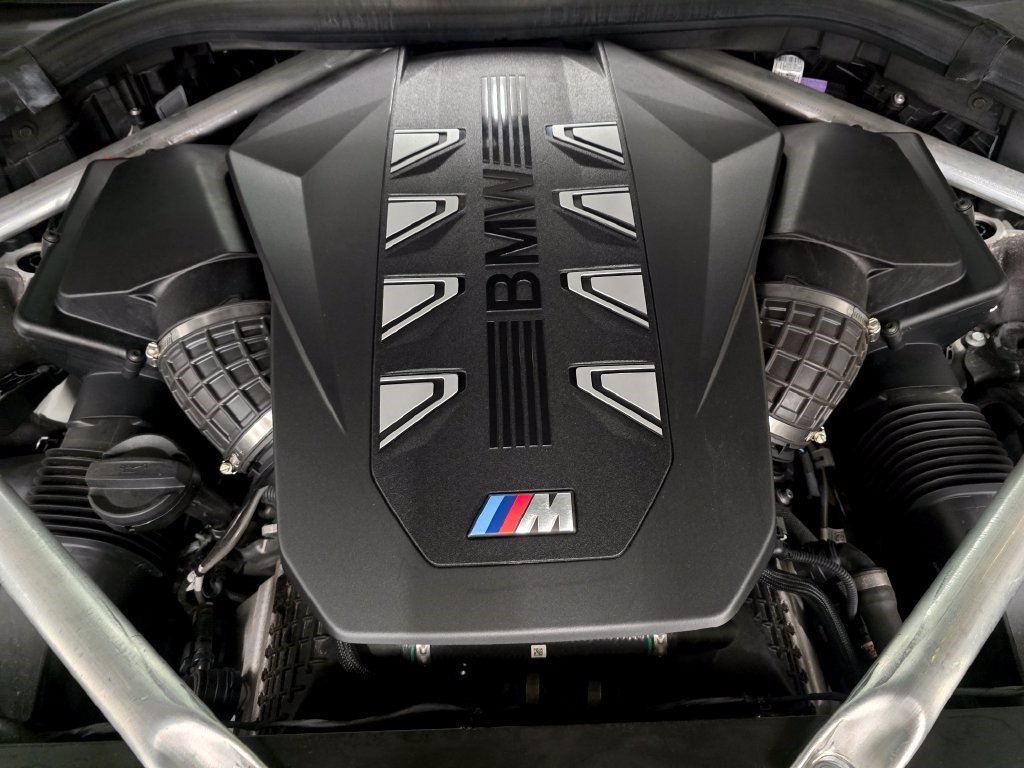 Used 2025 BMW X7 M60i w/ Executive Package AWD/4WD image 14