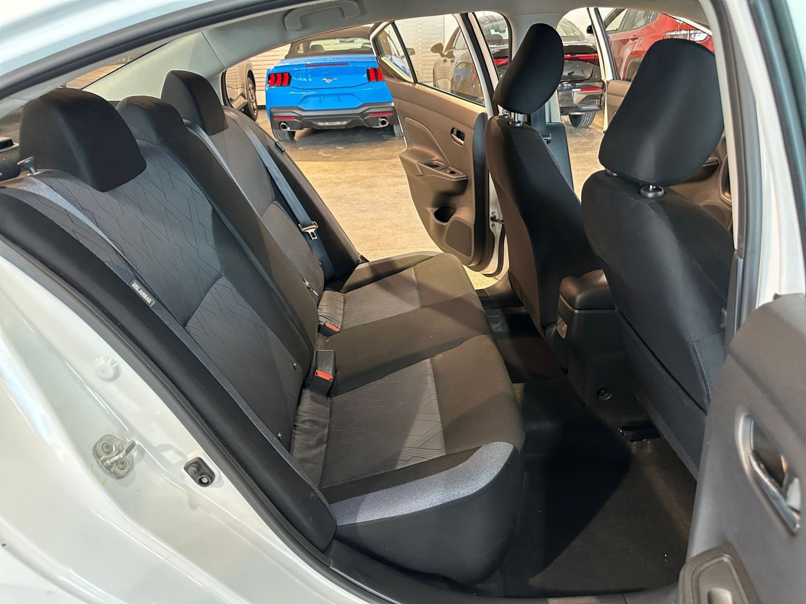 Used 2025 Nissan Versa SV image 36