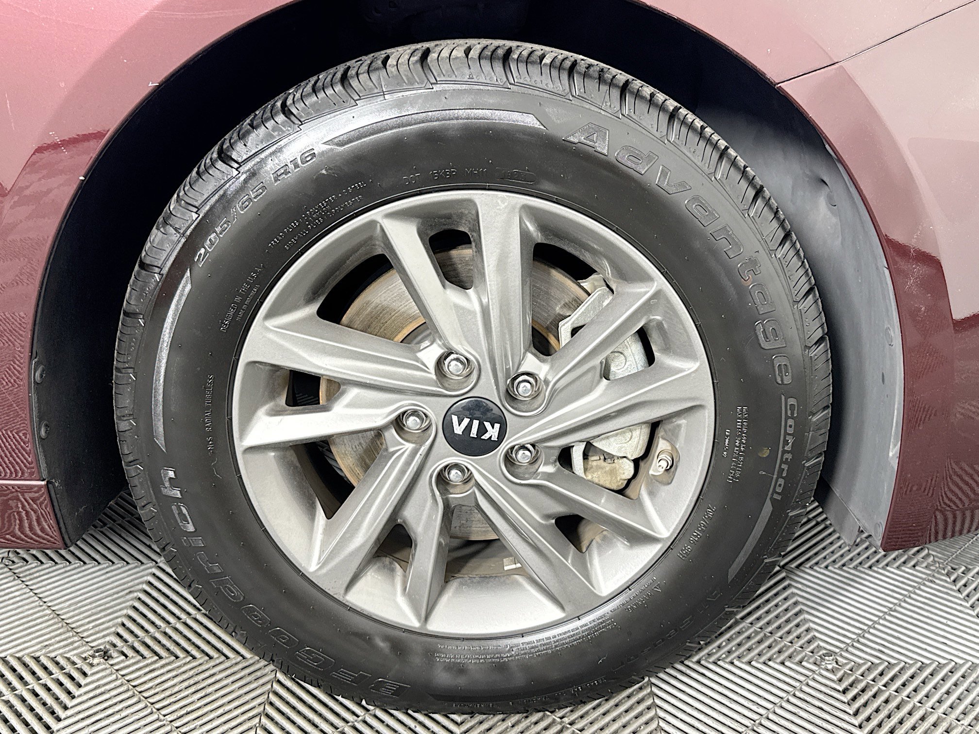 Used 2019 Kia Optima LX image 30