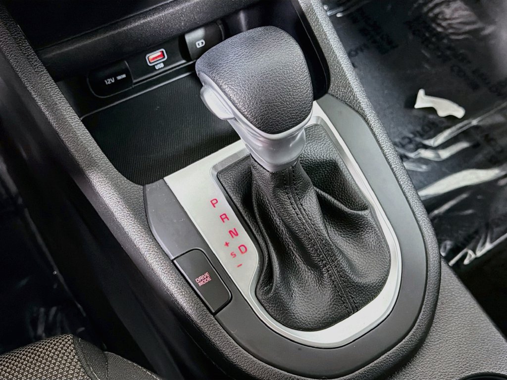 Used 2024 Kia Forte LXS FWD image 17