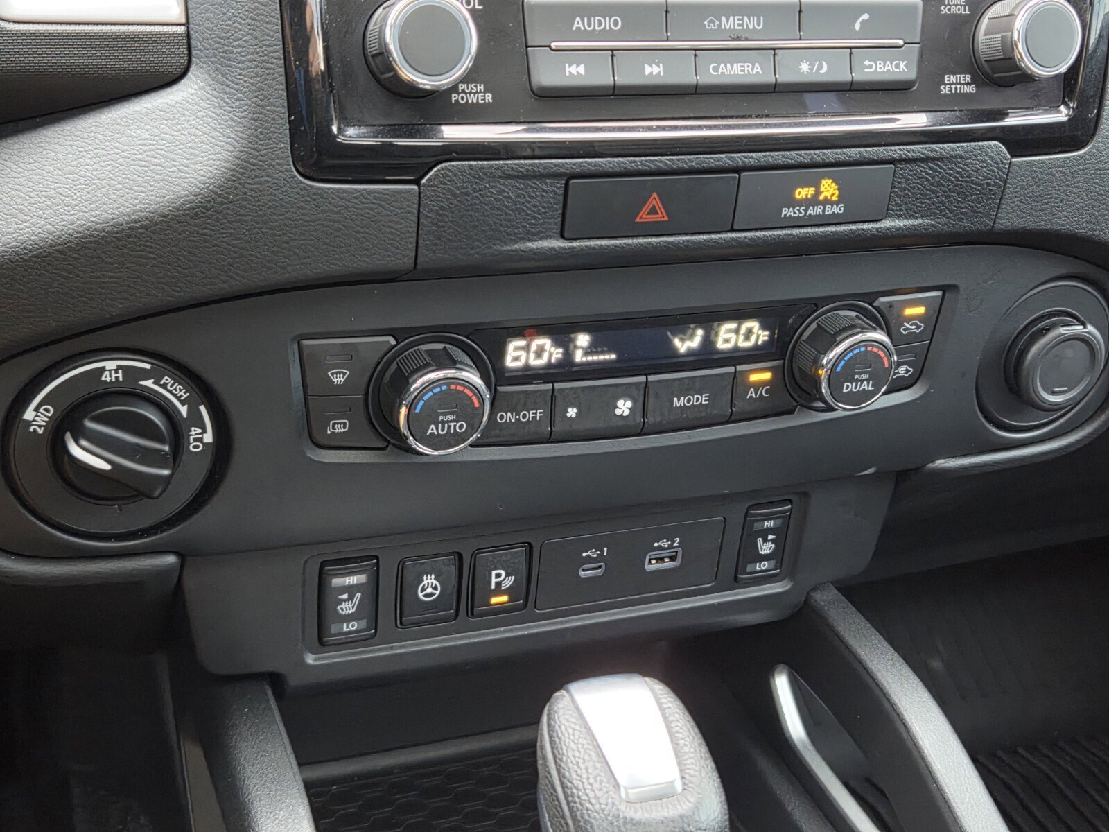 Used 2022 Nissan Frontier SV w/ SV Premium Package image 27