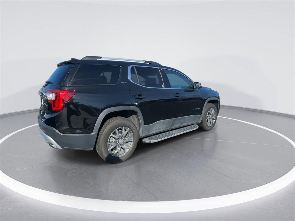 Used 2023 GMC Acadia SLE w/ Driver Convenience Package image 2