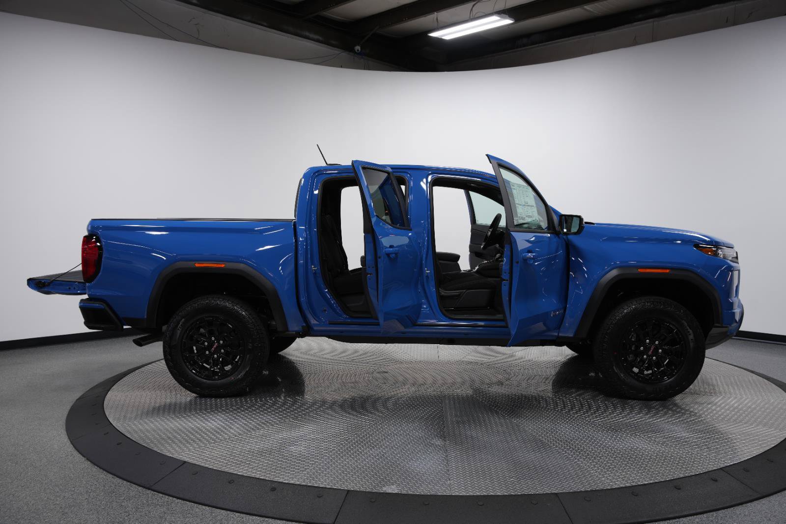 New 2026 GMC Canyon Elevation RWD image 13