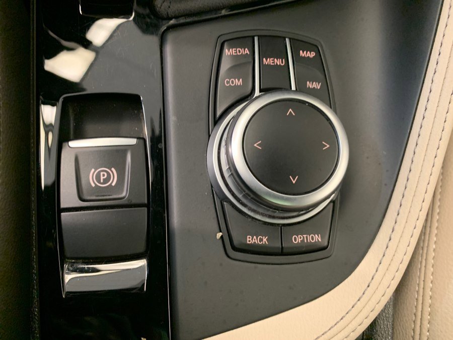 Used 2023 BMW X2 xDrive28i w/ M Sport Package image 35