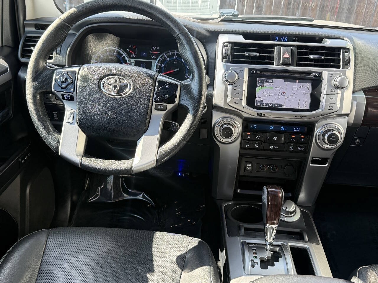 Used 2017 Toyota 4Runner Limited w/ Convenience Package AWD/4WD image 7